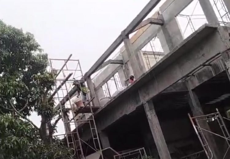 Pembangunan RKB SDN Caringin III Diduga Gunakan Besi Banci, LSM Seroja Indonesia Akan Suratin Dinas Pendidikan