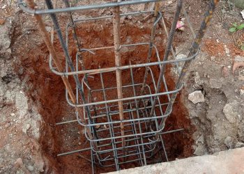 Proyek Gapura di Perum Teratai Diduga Gunakan Matrial Bekas, Pengawas Diminta Segera Evaluasi