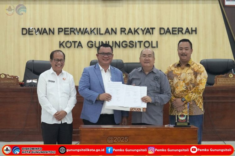 Rapat Paripurna Penetapan Ranperda Pertanggungjawaban Pelaksanaan APBD Kota Gunungsitoli T.A. 2024
