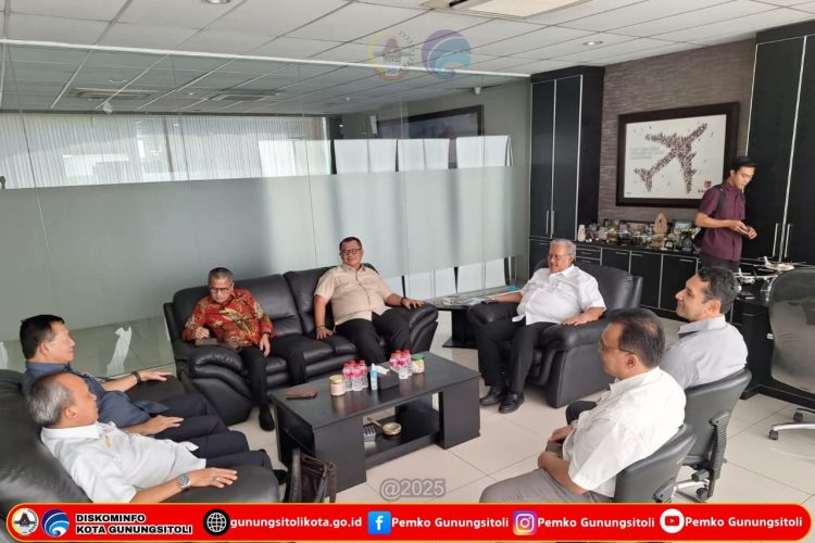 Wali Kota Gunungsitoli bersama Forum Kepala Daerah Se-Kep. Nias Audiensi dengan PresDir Lion Group