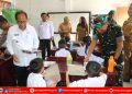 SEKDA NIAS HADIRI RAPAT PARIPURNA DALAM RANGKA PENYAMPAIAN PANDANGAN UMUM FRAKSI-FRAKSI DPRD ATAS NOTA KEUANGAN RANPERDA TENTANG PERUBAHAN APBD T.A. 2025