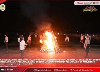 API UNGGUN DAN ULANG JANJI, Wakil Bupati Nias: Simbol Persatuan dan Komitmen Untuk Terus Mengabdikan Diri