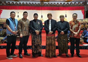 MA Gelar Wayang Kulit Rayakan HUT ke-80, Ki Yanto Kembali Memukau sebagai Dalang