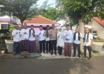 Kepala Desa Daru Abdul Malik Azis ” Hadiri Peringatan Hari Santri di Kecamatan Jambe