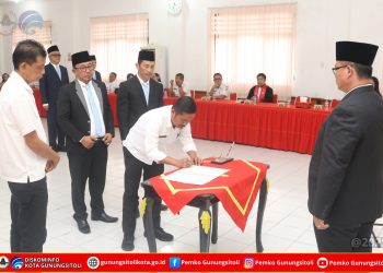 Wali Kota Gunungsitoli Lantik Pejabat Tinggi Pratama Hasil Seleksi Terbuka
