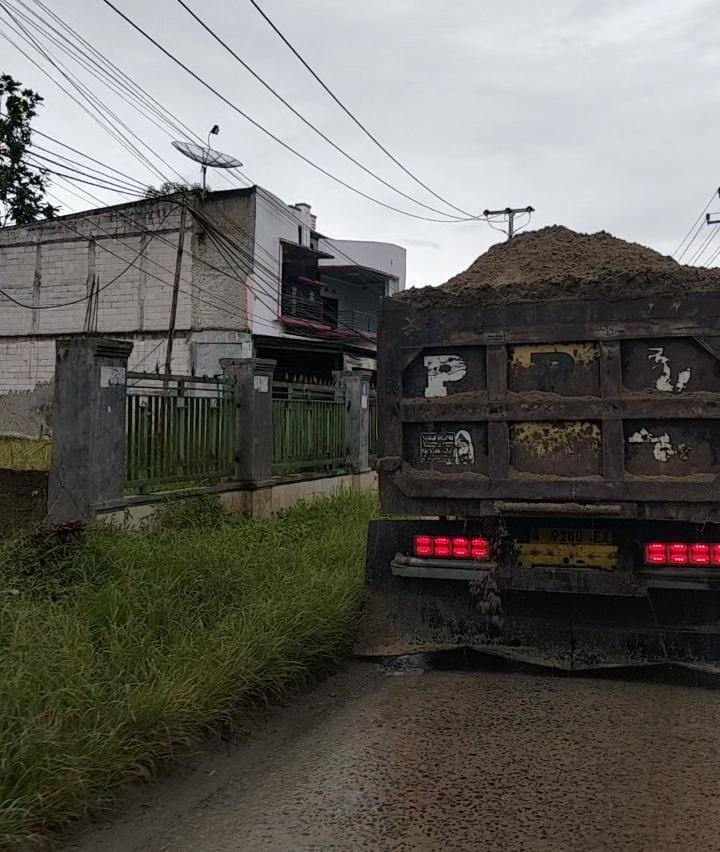 Diduga Dinas Dinas Terkait Kayanya Tertidur Pulas Karena Sampe Detik Ini Belom Ada Tindakan Saja Atau Lemah Untuk Turun Kelapangan