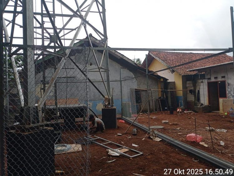 Radiusnya Sangat Dekat Dengan Sekolah, Pembangunan Menara BTS di Peusar Berpotensi Mengancam Keselamatan Anak-Anak