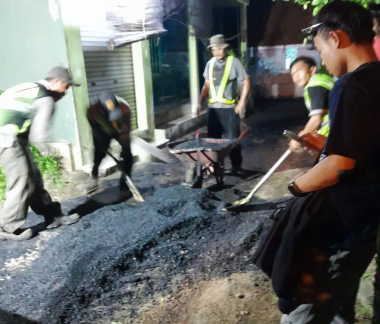 Ipin Warga Setempat Apresiasi Pengaspalan Jalan Lingkungan, Akses Menuju Kelurahan Kini Mulus Terurus