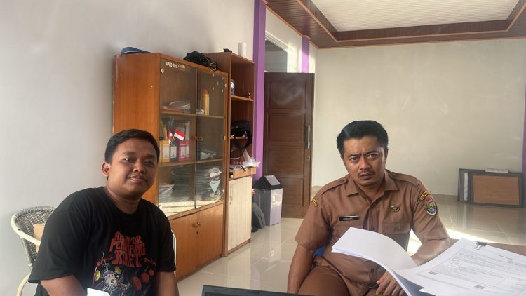 Pelaksana Hotmix Sudah Dipanggil, Camat Cisauk Siap Menindak Lanjuti Tapi Anehnya Waktu Evaluasi Belum Ditentukan