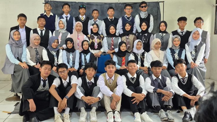 Kegiatan Perpisahan SMPN 1 Kelapa Dua Diduga Buat Ajang Pungli, Foto Bersama Dibandrol Rp. 250 Ribu per-Siswa