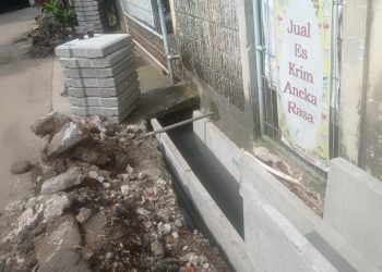 Proyek U-Ditch di Medang Diduga Salah Teknis, Aktivis : Kalau Belum Dirapihkan Jangan Dicairkan