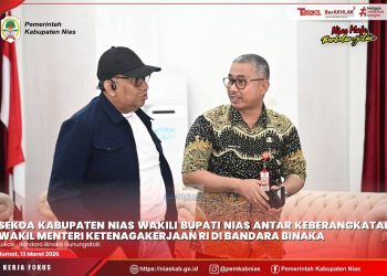 SEKDA NIAS ANTAR KEPULANGAN WAKIL MENTERI KETENAGAKERJAAN DI BANDARA BINAKA