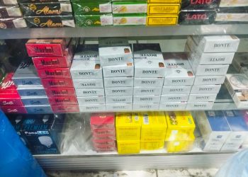 Aparat Penegak Hukum Datang, Penjual Rokok Ilegal Diduga Panik dan Bertindak Kasar