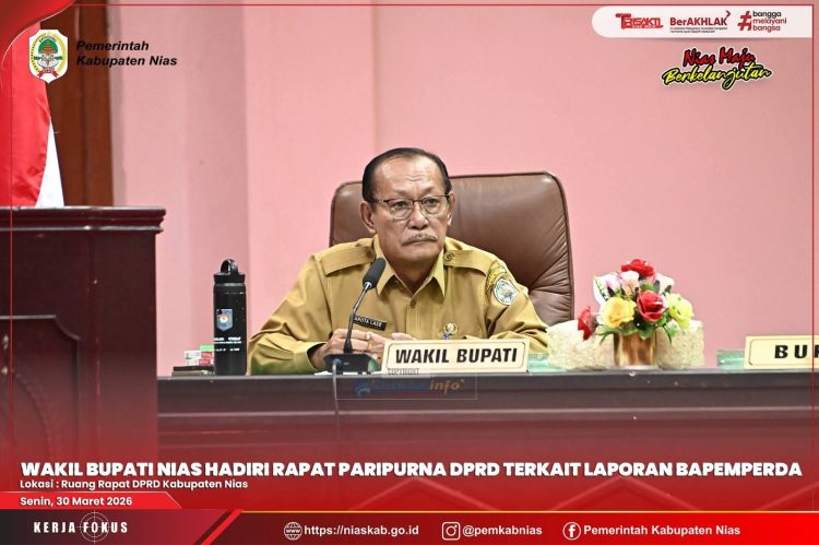 WAKIL BUPATI NIAS HADIRI RAPAT PARIPURNA DPRD TERKAIT LAPORAN BAPEMPERDA
