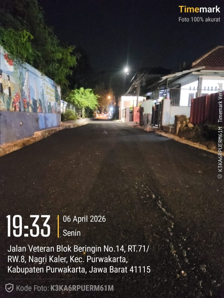 Lagi-lagi Ada Gebrakan, DPUTR Purwakarta Perbaiki Jalan di Gang Beringin, Warga Apresiasi