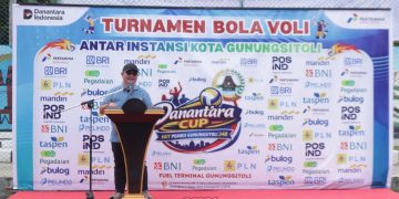 Wali Kota Gunungsitoli Resmi Buka Turnamen Bola Voli Danantara Cup 2026 Meriahkan HUT ke-348