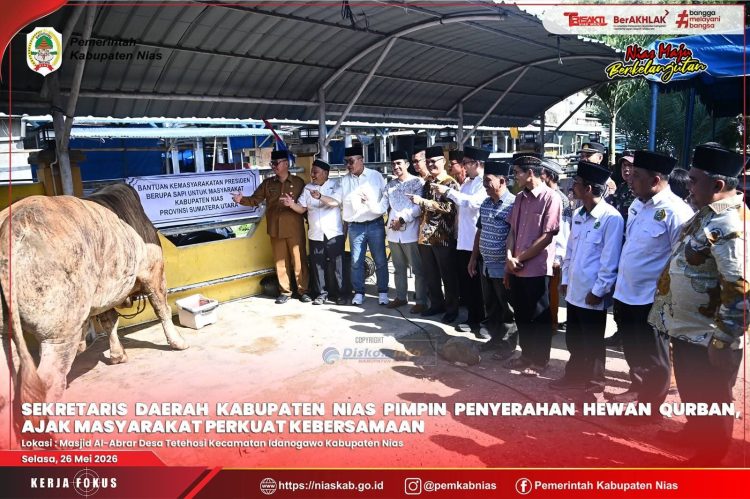 SEKDA NIAS PIMPIN PENYERAHAN HEWAN QURBAN, AJAK MASYARAKAT PERKUAT KEBERSAMAAN