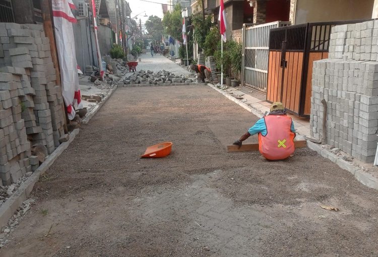 Dikerjakan Salah Teknis, Proyek Paving Aspirasi Dewan TB Luay Sofhani di Dasana Indah Berpotensi Buang-Buang Anggaran