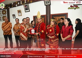 BUPATI NIAS HADIRI ACARA PISAH SAMBUT KAPOLRES NIAS