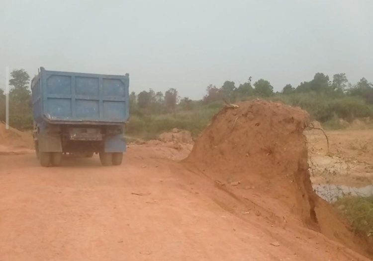 Galian C ilegal di Gerowong Tak Kunjung Ditutup, Camat Parung Panjang Tong Kosong Nyaring Bunyinya, Janji Tanpa Bukti