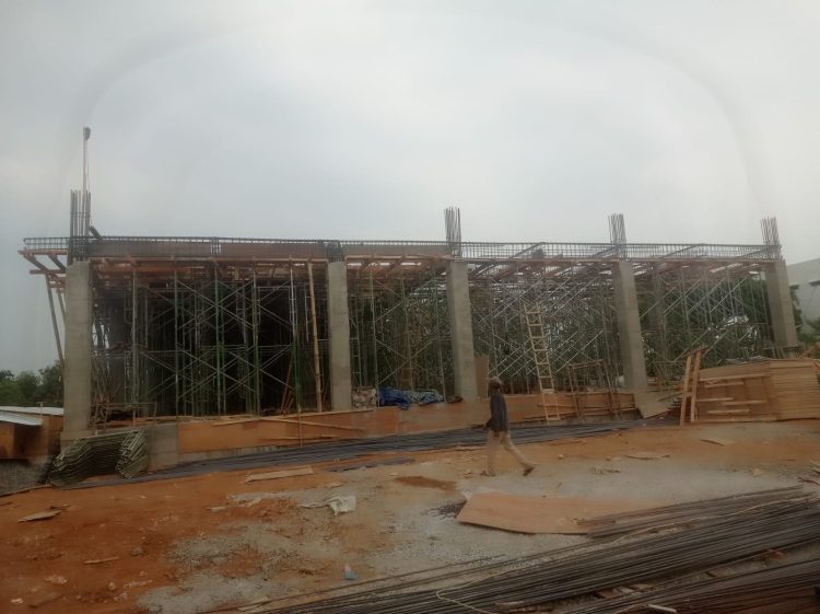 Sudah 6 Bulan Dikerjakan Hasil Fisik Belum Capai 70%, Pembangunan Puskesmas Curug Senilai 27,3 Miliar Diduga Bermasalah