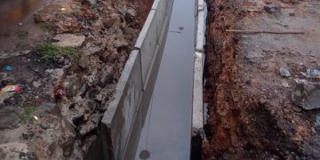 Lanjutan Drainase di Panongan yang Dikerjakan CV Kuning Ayu Diduga Tak Sesuai Teknis, Pelaksana Terkesan Bungkam